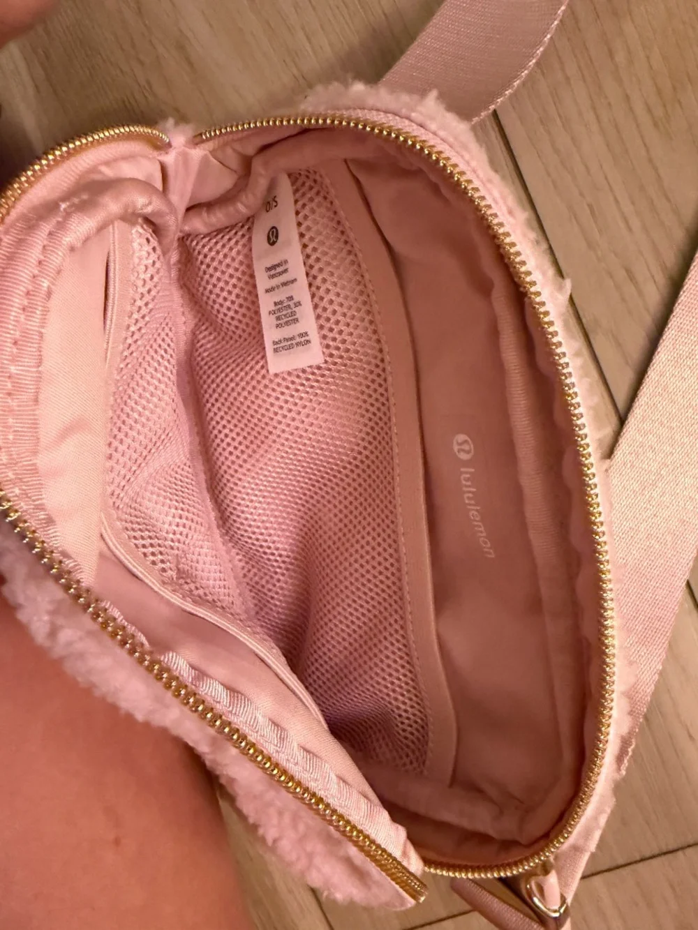 Lululemon Everywhere Belt Bag Sherpa Pink Fleece Crossbody O/S EUC